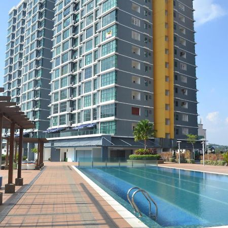 Vista Alam Studio Units - Pool, Food Court Shah Alam Eksteriør billede