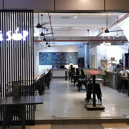 Vista Alam Studio Units - Pool, Food Court Shah Alam Eksteriør billede