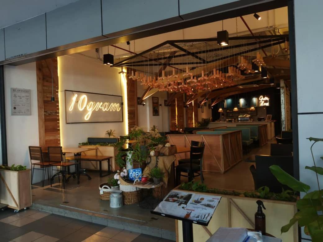 Vista Alam Studio Units - Pool, Food Court Shah Alam Eksteriør billede