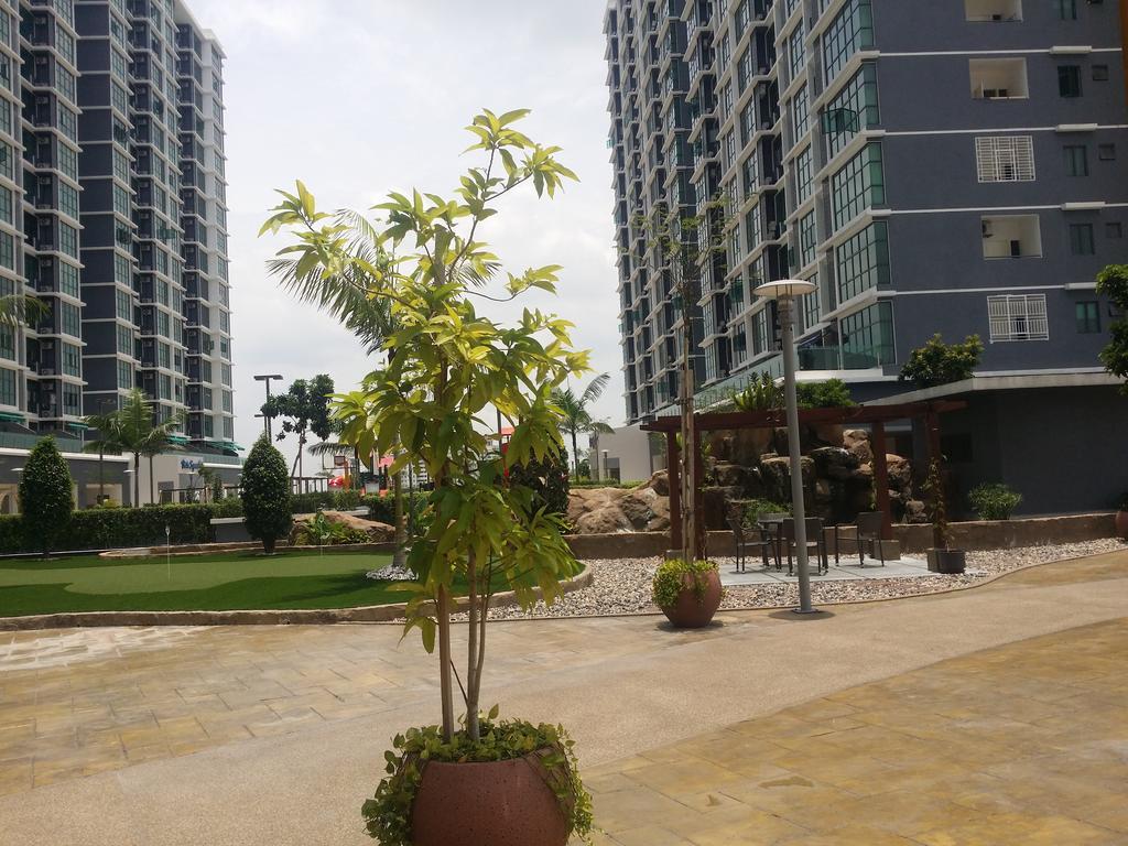 Vista Alam Studio Units - Pool, Food Court Shah Alam Eksteriør billede