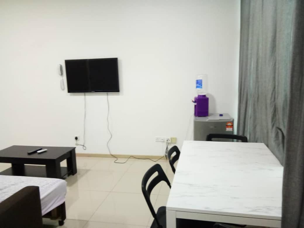 Vista Alam Studio Units - Pool, Food Court Shah Alam Eksteriør billede